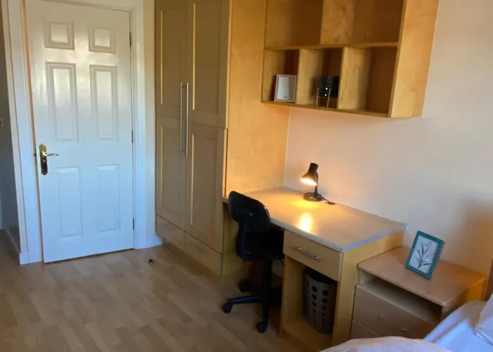 Ard Nua Village דירה